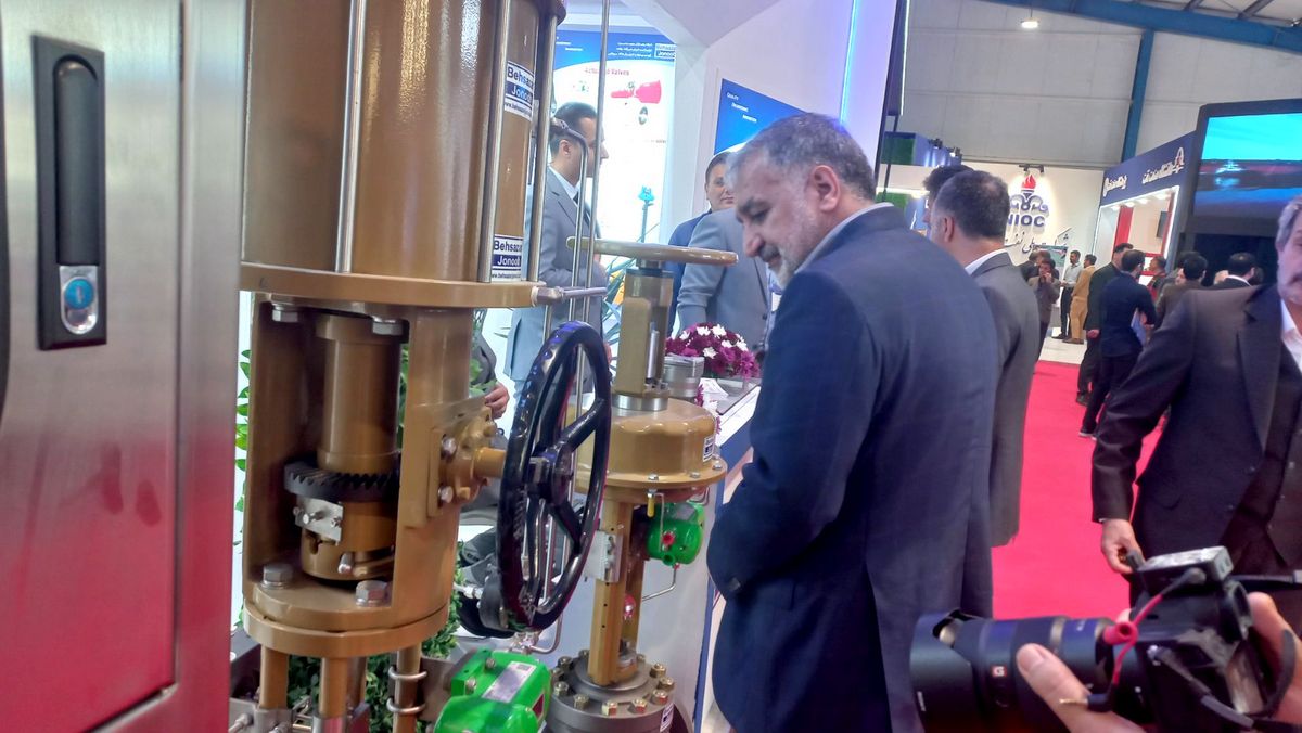 مدیر عامل پایانه های نفتی در پانزدهمین نمایشگاه نفت وگاز خوزستان: این رویداد گامی بلند به سوی خود کفایی است