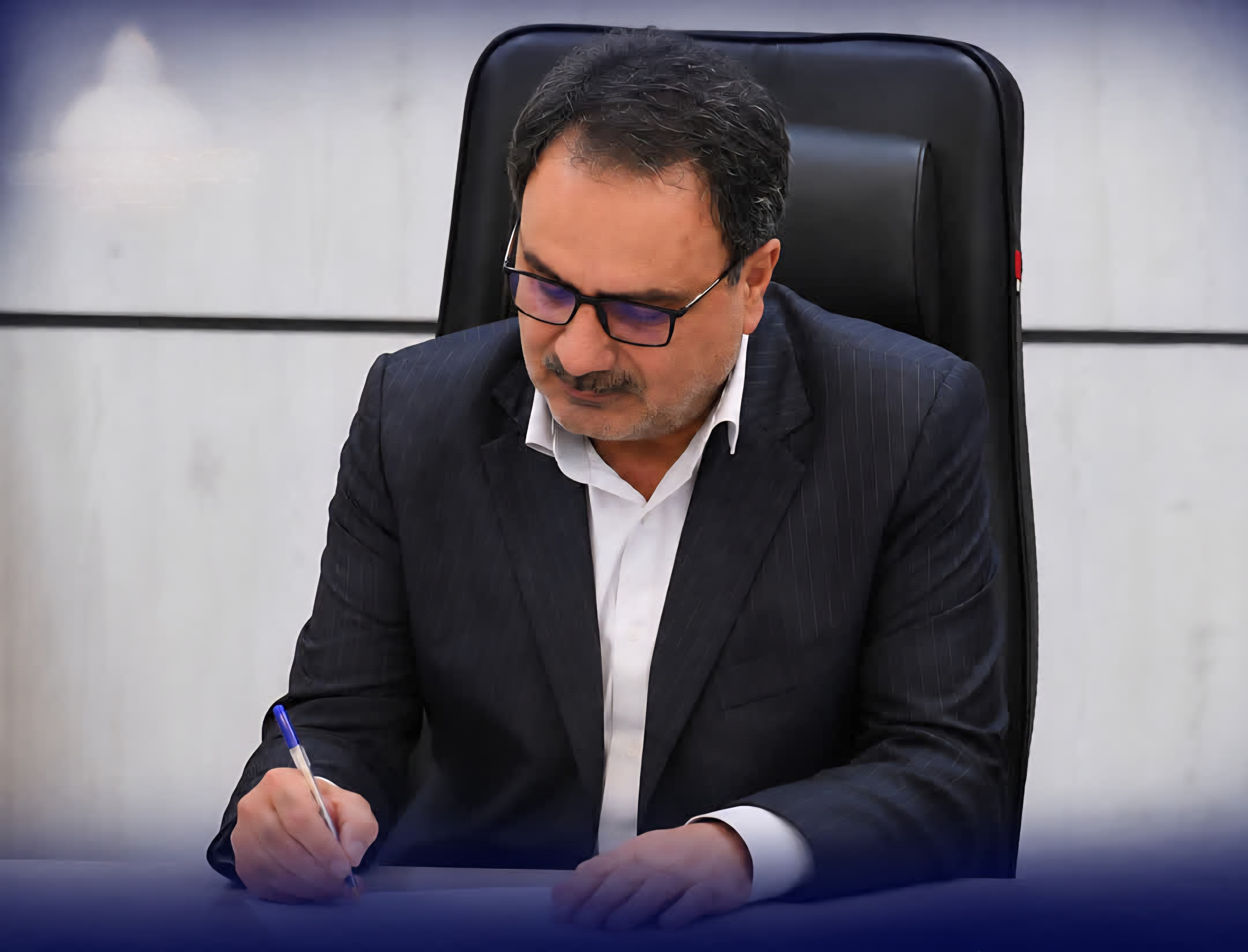 ابلاغ سیاست‌های فناوری اطلاعات و ارتباطات با تمرکز بر خدمات فنی مهندسی فاوا در شرکت ملی مناطق نفتخیز جنوب  