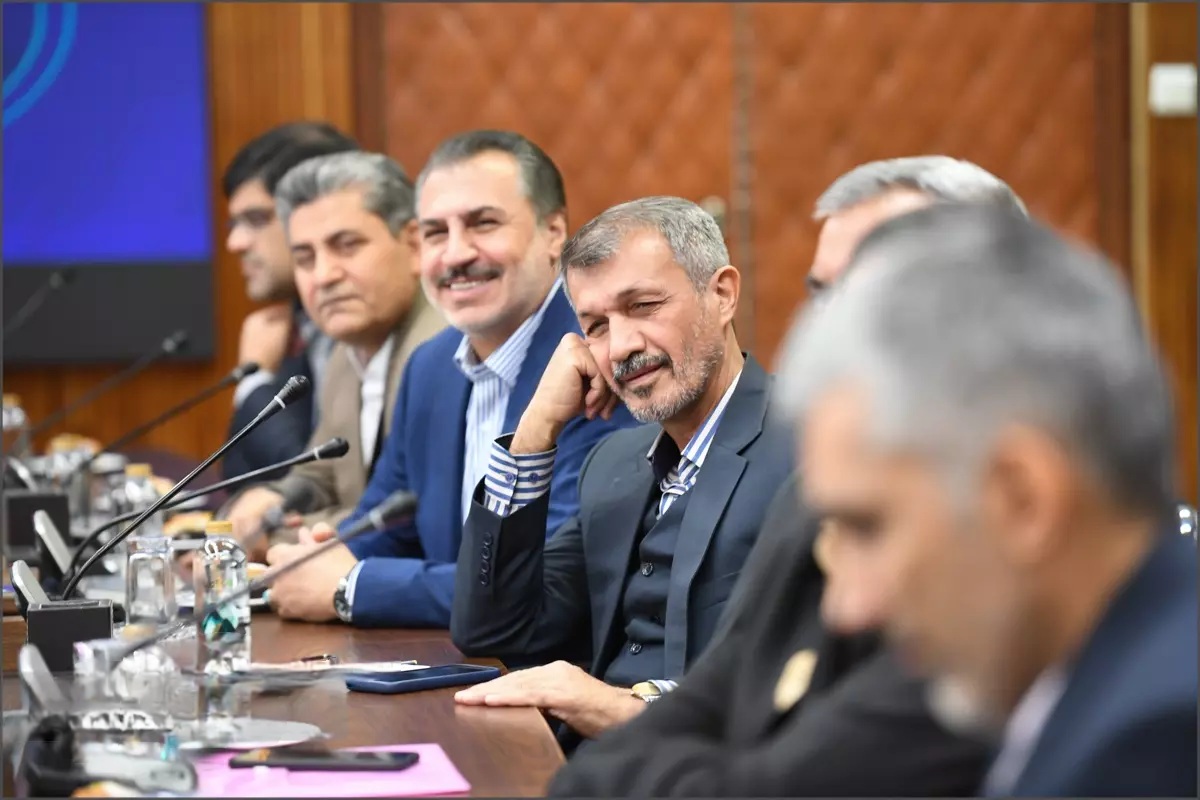 تصاویر مرتبط
