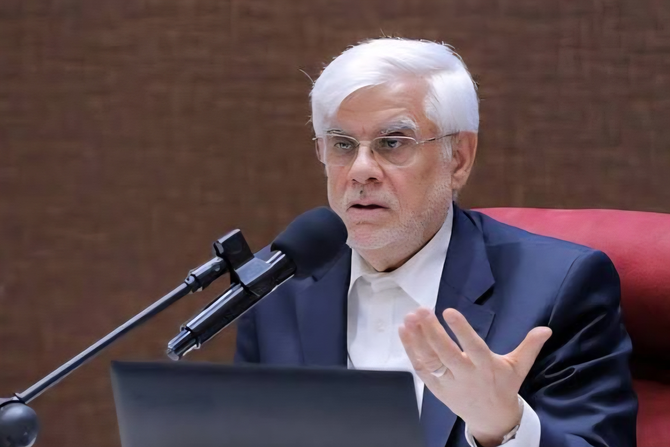 بازنگری در فرایند افزایش حقوق کارکنان؛ تعاملات نمادین یا گامی به سوی عدالت؟