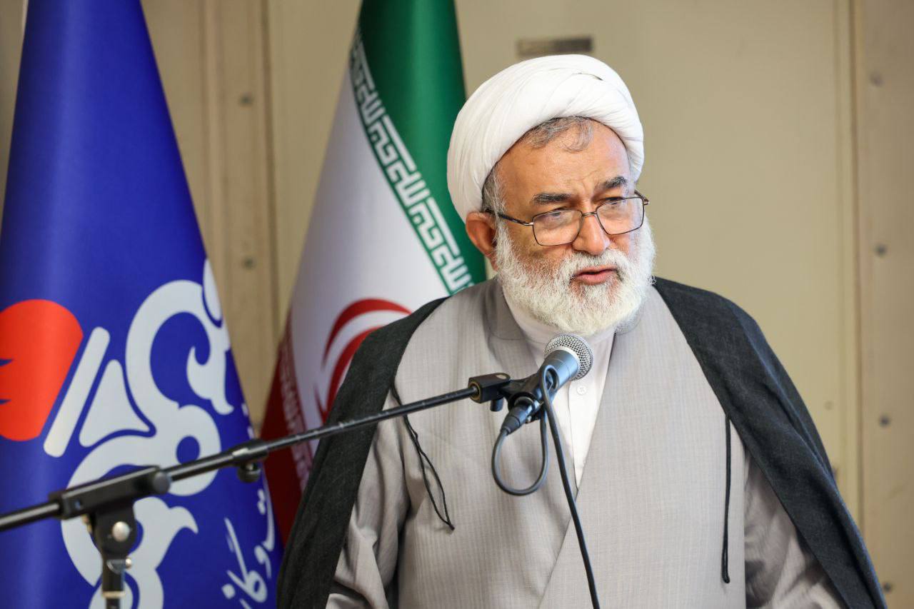  پیگیری مسائل حقوقی کارکنان وزارت نفت در کمیسیون انرژی مجلس شورای اسلامی 